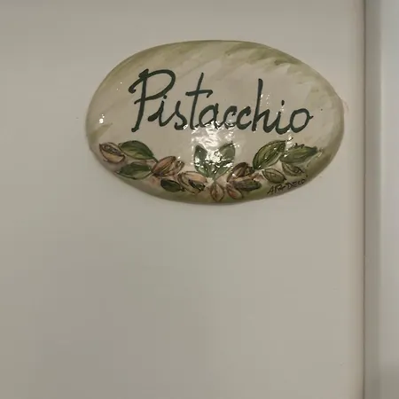Slow Chic Papardo Alojamento de Acomodação e Pequeno-almoço Messina