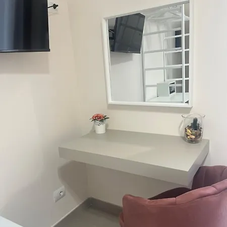 Alojamento de Acomodação e Pequeno-almoço Slow Chic Papardo 3*